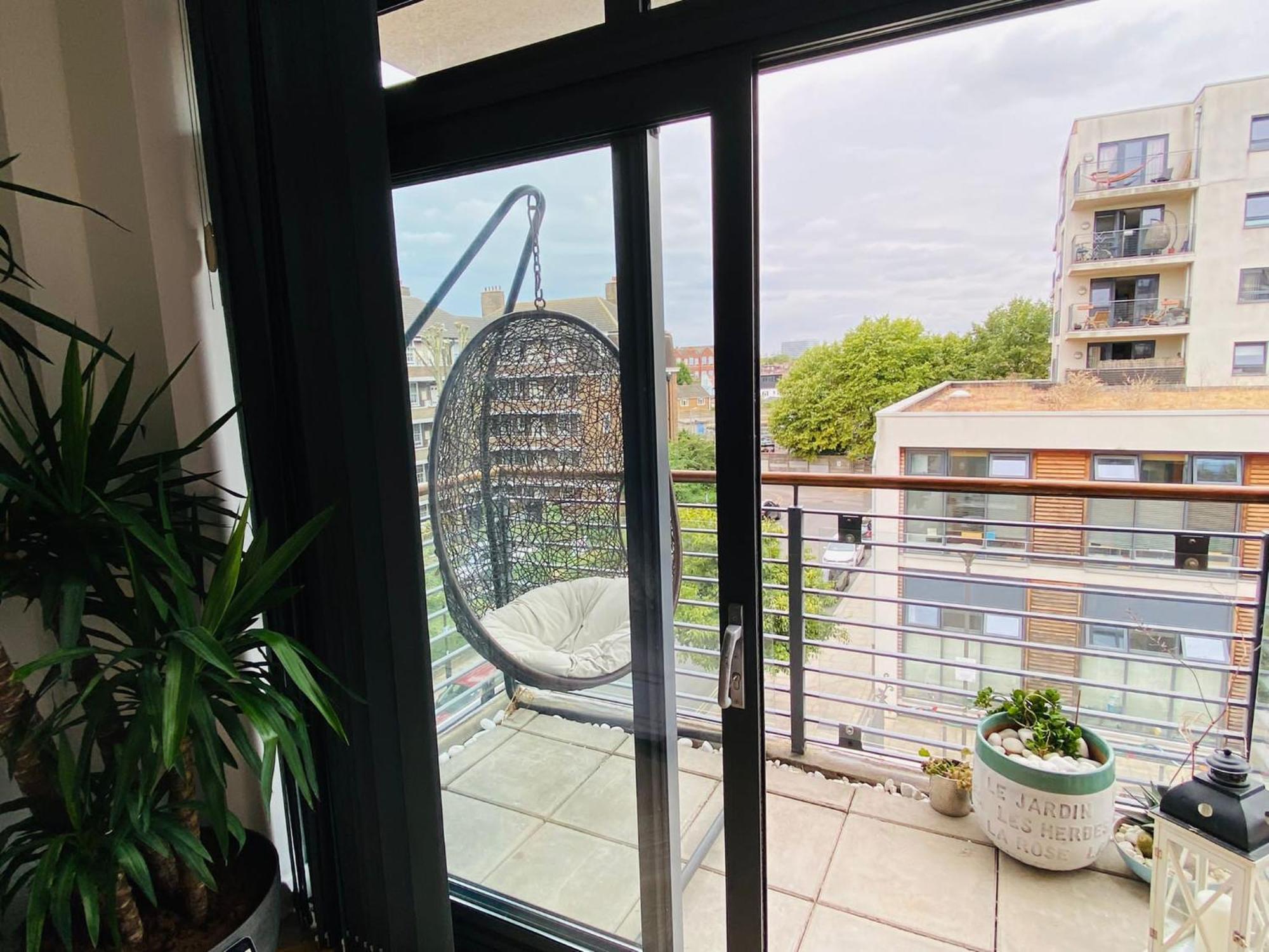 Cosy 1 Bedroom Apartment With Balcony Near Chiswick London Exterior foto